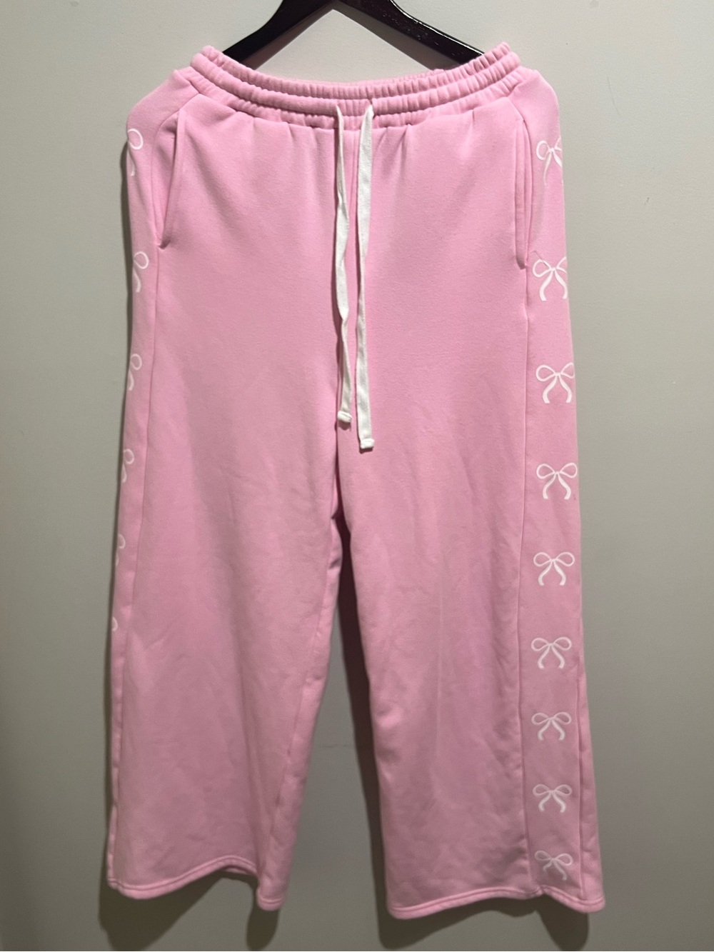 Altar’d State Pink Bow-Accent Wide Leg Sweatpants 🎀